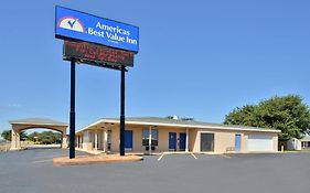 Americas Best Value Inn Lubbock East Exterior photo