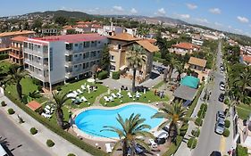 Hotel Subur Maritim Sitges Exterior photo