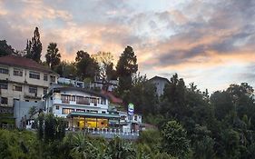 Hotel Heaven Seven Kandy Exterior photo