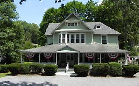 Vine Cottage Inn Hot Springs Exterior photo