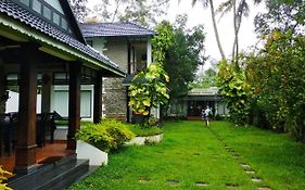 Villa Mayas Beach House Mararikulam Exterior photo