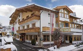 Hotel Theresia Garni St. Johann in Tirol Exterior photo