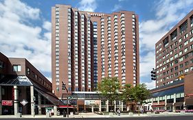 Hotel Boston Marriott Cambridge Exterior photo