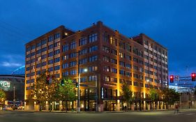 Silver Cloud Hotel - Seattle Stadium Exterior photo