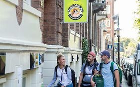 Hostel The Flying Pig Uptown Amsterdam Exterior photo