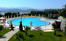 Ferienwohnung Lakeside Garden Bogazici Exterior photo