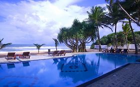 Whispering Palms Hotel Bentota Exterior photo