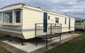 Hotel Taylor'S Caravan Holiday'S 8 Berth Ingoldmells Exterior photo