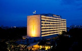 Hotel Taj Coromandel Chennai Exterior photo