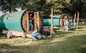 Hotel #Glamping@De Verloren Sinjoor Bladel Exterior photo