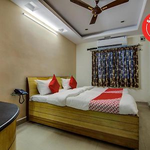 Hotel Oyo 14910 Sri Ganesh Swathi Residency Visakhapatnam Exterior photo