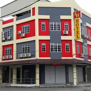 LH Hotel Langkap Perak Kampung Degong Exterior photo