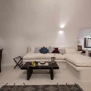 Abelis Canava Luxury Suites (Adults Only) Vóthon Exterior photo