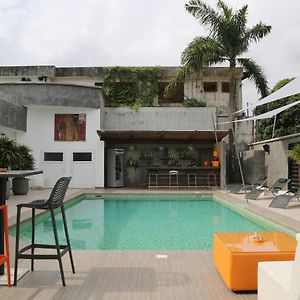 Bed and Breakfast Stanislas Maison D'Hotes Abidjan Exterior photo