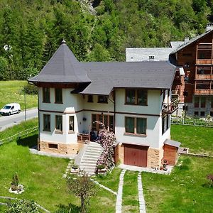 Bed and Breakfast L'Aria Di Casa Alagna Valsesia Exterior photo