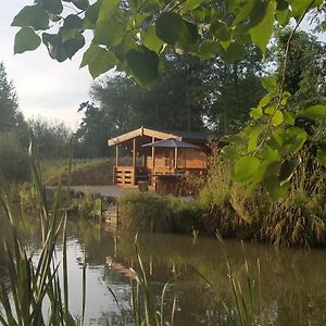 Villa West Pool Cabin Lincoln Exterior photo