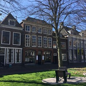 Bed and Breakfast De Theetap Zierikzee Exterior photo