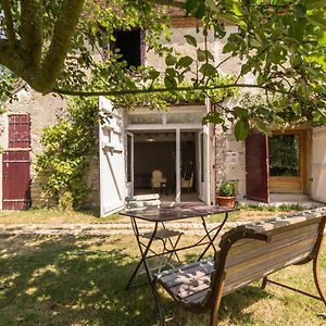 Bed and Breakfast La Thibaude - Livry Livry  Exterior photo