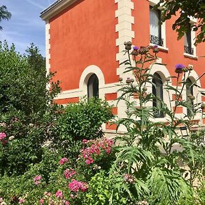 Bed and Breakfast Le Clos De La Pomponnette Exterior photo