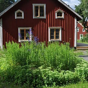 Villa Bli En Del Av Vraka By Edsbruk Exterior photo