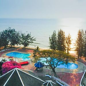 Hotel Eurasia Cha-Am Lagoon Exterior photo