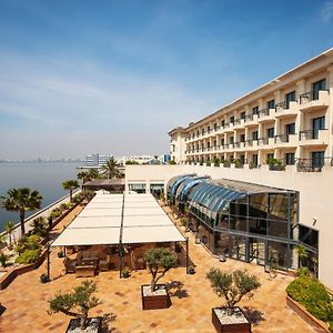 Hotel Barcelo Concorde Les Berges Du Lac Tunis Exterior photo