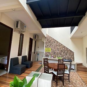 Jatiwinangun Homestay Near Gor Satria Purwoketo Mitra Reddoorz Purwokerto Exterior photo