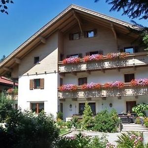Hotel Burgblick Sankt Lorenzen Exterior photo