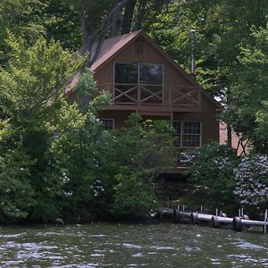 Villa Cabin Deck House - Formidable Cabin In Laurel Island East Hampton Exterior photo