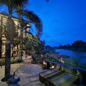 Villa Baantidnam Ban Thung Tho Exterior photo
