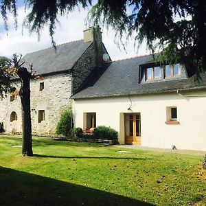 Bed and Breakfast Trevejean Chambre D'Hotes De Charme Guerlédan Exterior photo