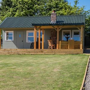 Villa Heartland With Hot Tub New Gilston Exterior photo