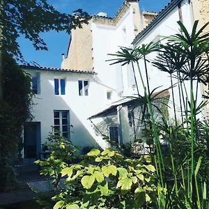 Hotel Maison Matejewski Chambre D'Hotes Avec Jardin Blaye Exterior photo