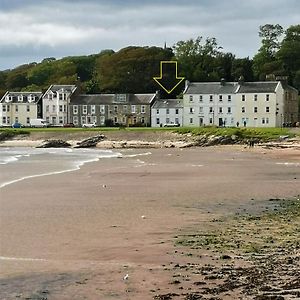 Ferienwohnung Beside The Bay Millport Exterior photo