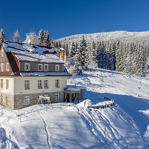 Hotel Minerva Špindlerŭv Mlýn Exterior photo