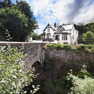 Hotel The Newbridge On Usk Exterior photo