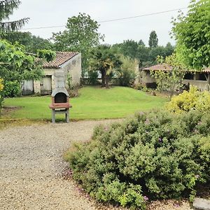 Villa Terrasse et Jardin Jonzac Exterior photo