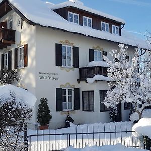 Villa Waldfrieden - Ferienwohnungen und -Haus Kochel am See Exterior photo