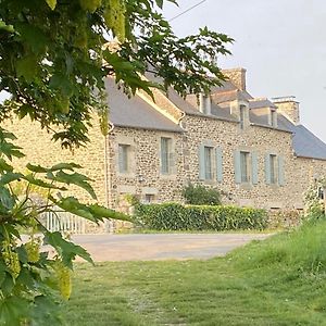 Bed and Breakfast Les Jardins De La Matz Plouër-sur-Rance Exterior photo