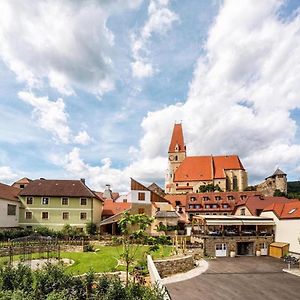 Hotel-Restaurant Kirchenwirt Weißenkirchen in der Wachau Exterior photo