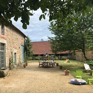 Villa Les Ecuries Du Chateau Des Rieux Saint-Martin-Terressus Exterior photo