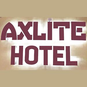 Axlite Hotel Taiping Exterior photo
