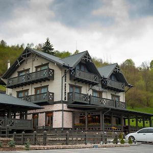 Hotel Chalet Carpat Dream Synewyr Exterior photo