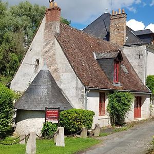 Bed and Breakfast Le Moulin Hodoux Luynes  Exterior photo