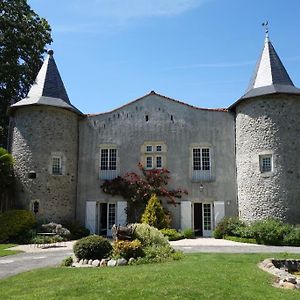 Bed and Breakfast Chateau De Vidaussan Labroquere Exterior photo