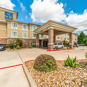 Restwell Inn & Suites I-45 North Houston Exterior photo