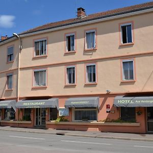 Hotel Aux Vendanges De Bourgogne L O A La Bouche Paray-le-Monial Exterior photo