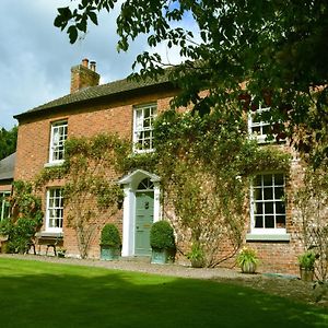 Bed and Breakfast The Old Vicarage Shrewsbury Exterior photo