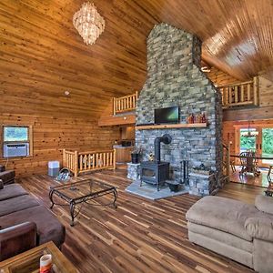 Villa Cozy Family-Friendly Pine Grove Cabin With Fire Pit! Exterior photo