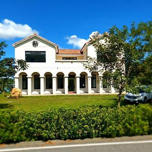 Ferienwohnung Longtian Prosperity Bnb Luye Exterior photo